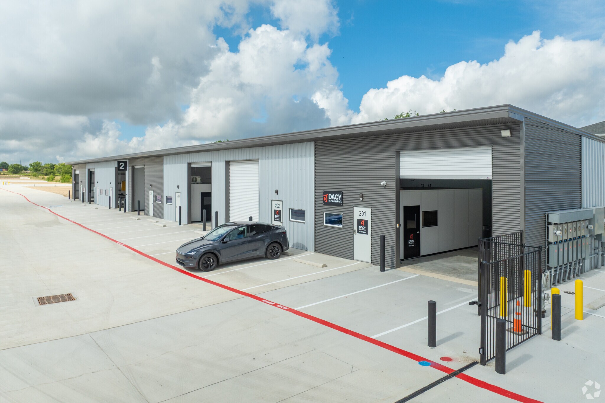 3300 Dacy Ln, Kyle, TX à vendre Photo principale- Image 1 de 1