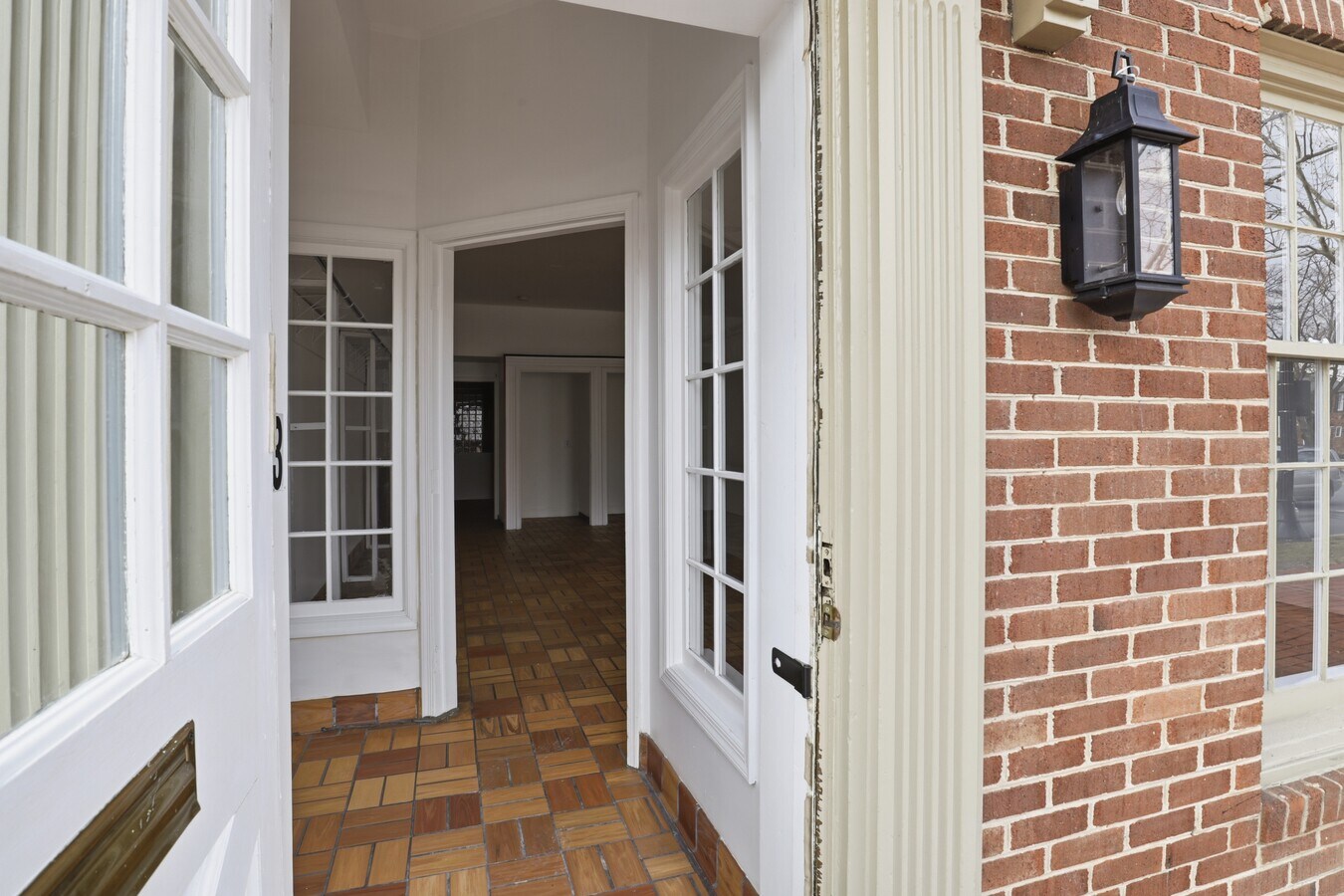 621-625 S Washington St, Alexandria, VA 22314 - Unité 623 - - Photo intérieure - Image 1 of 15