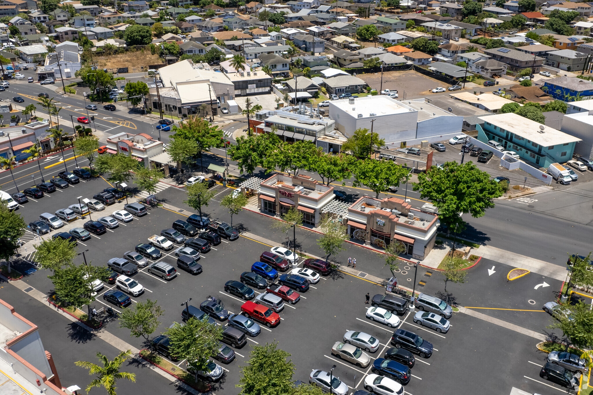 Kapahulu Ave, Honolulu, HI à louer Aérien- Image 1 de 9