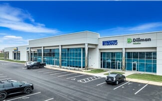 More details for 4651-4677 121st St, Urbandale, IA - Flex for Lease