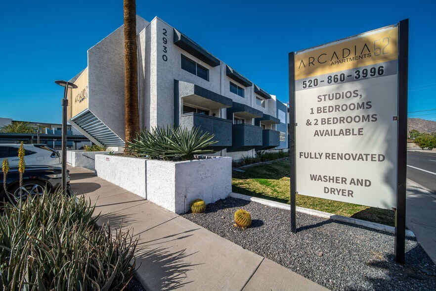 2930 N 52nd St, Phoenix, AZ à vendre - Photo du bâtiment - Image 2 de 37