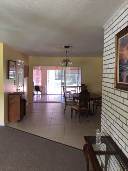 4707 Oleander Ave, Fort Pierce, FL à vendre - Autre - Image 3 de 12