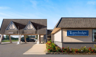 Plus de détails pour 833 W Main St, Gaylord, MI - Services hôteliers à vendre