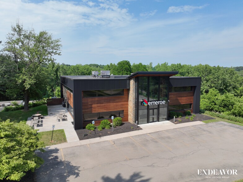 412 Linden Ave, Rochester, NY à vendre - Photo du bâtiment - Image 1 de 10