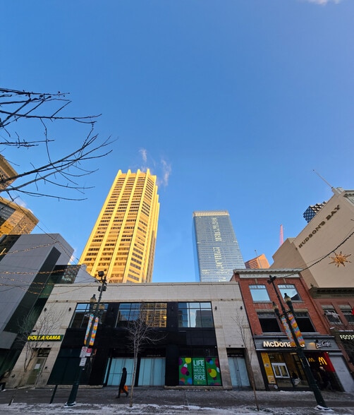 222 8th Ave SW, Calgary, AB for sale - Primary Photo - Image 1 of 1