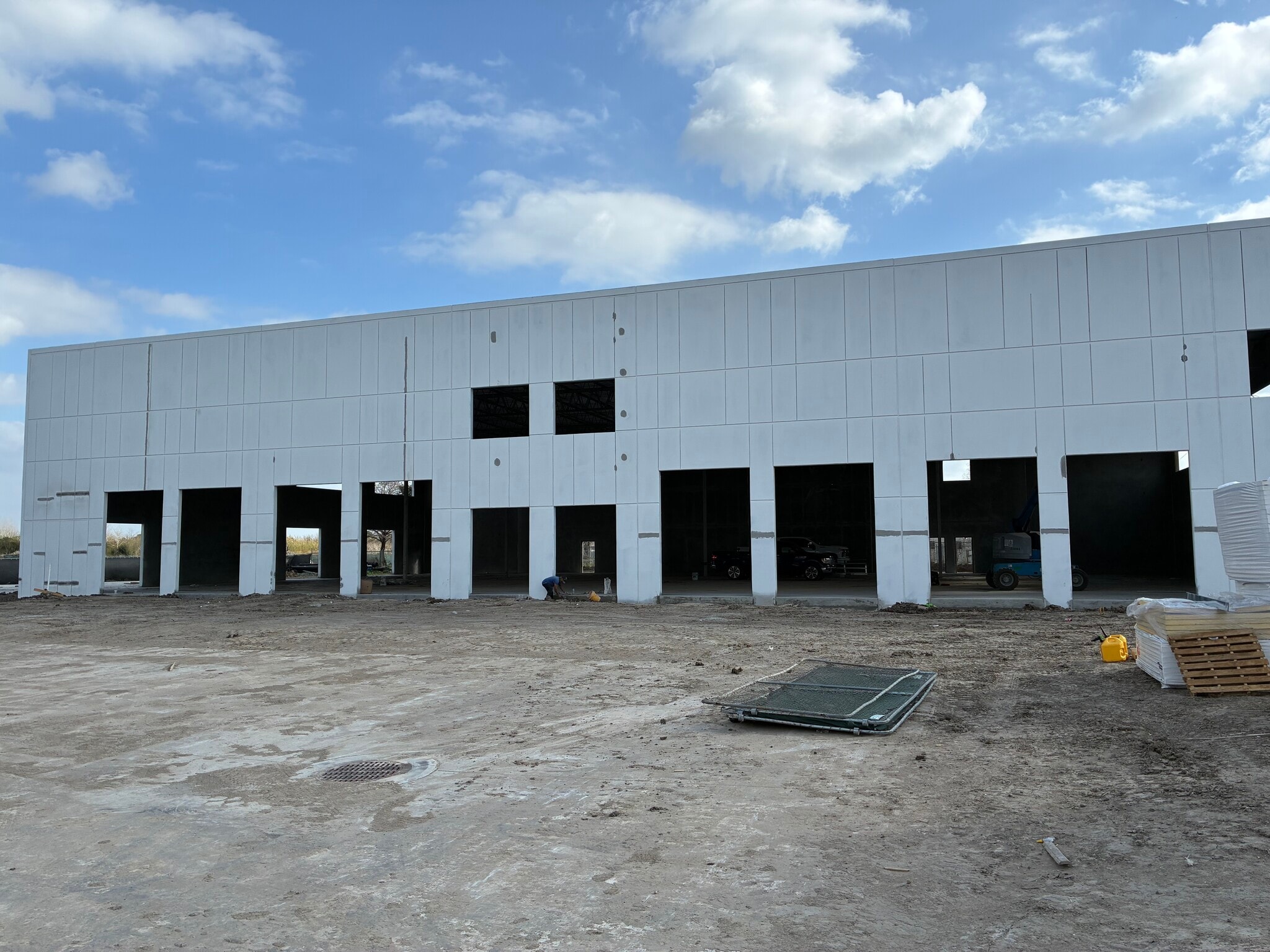 14410 Fondren Rd, Missouri City, TX for lease Primary Photo- Image 1 of 48