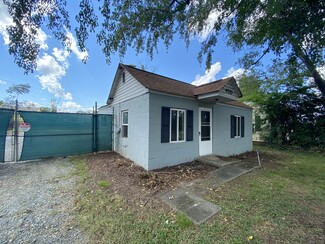 Plus de détails pour 4510 Old Pineville Rd, Charlotte, NC - Industriel à louer