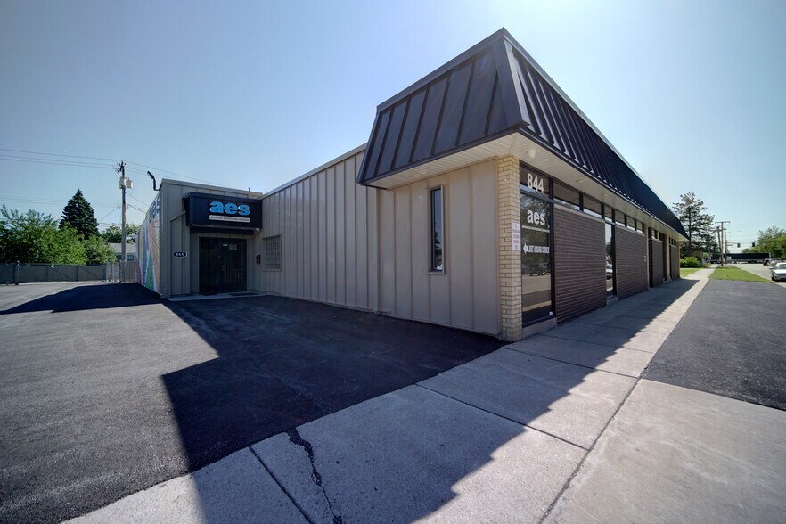 844 169th St, Hammond, IN à louer - Photo du bâtiment - Image 1 de 14