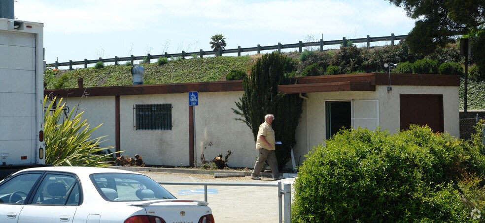 1503 S 56th St, El Cerrito, CA à vendre - Photo du bâtiment - Image 2 de 2