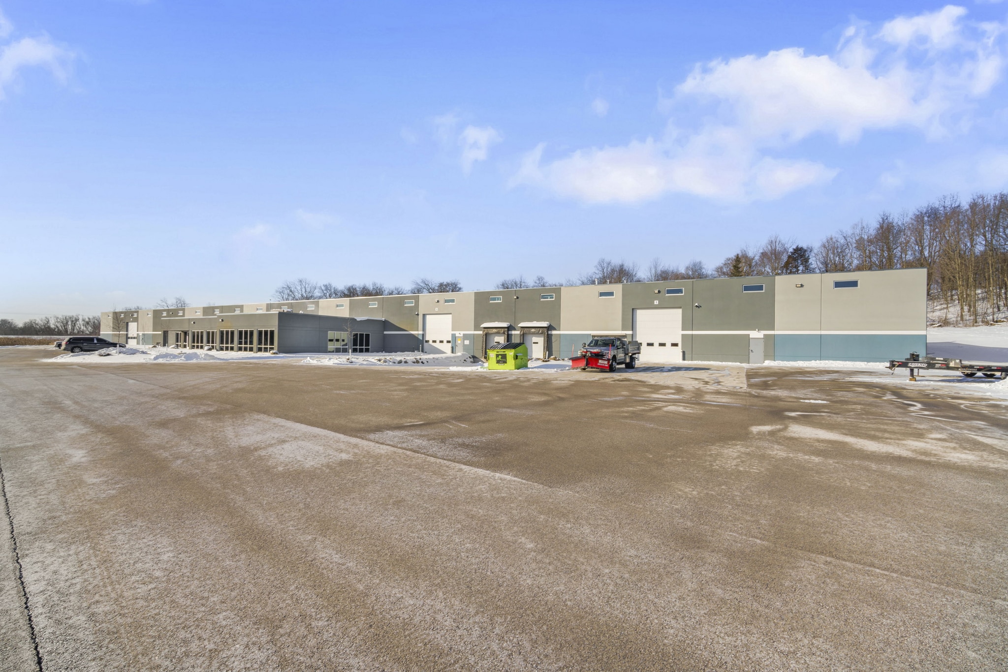 3769 Scenic Rd, Slinger, WI for lease Primary Photo- Image 1 of 9