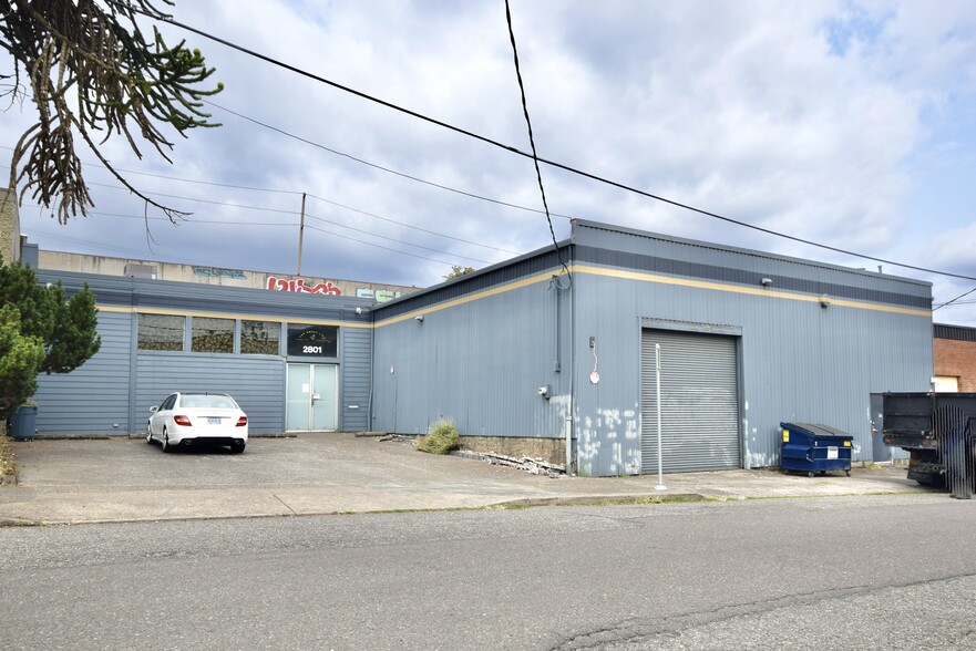 2801 SE 9th St, Portland, OR for lease - Building Photo - Image 2 of 23