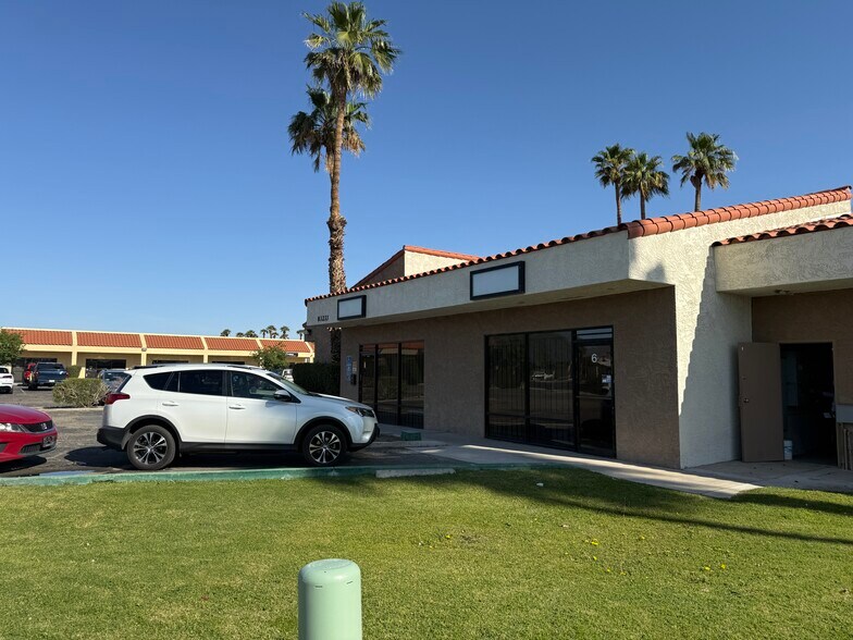 83203-83233 Indio Blvd, Indio, CA à louer - Photo du bâtiment - Image 2 de 5