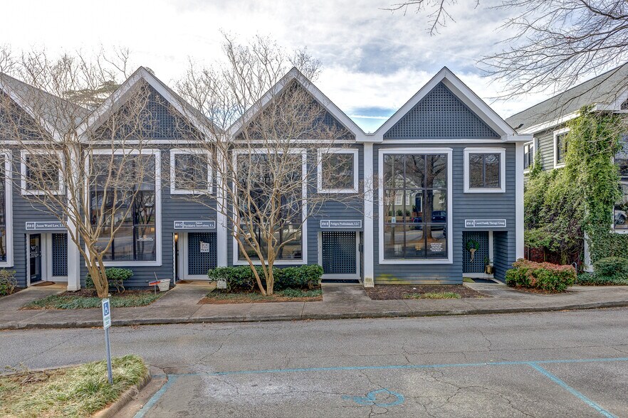 414 Pettigru St, Greenville, SC à louer - Photo du bâtiment - Image 2 de 7