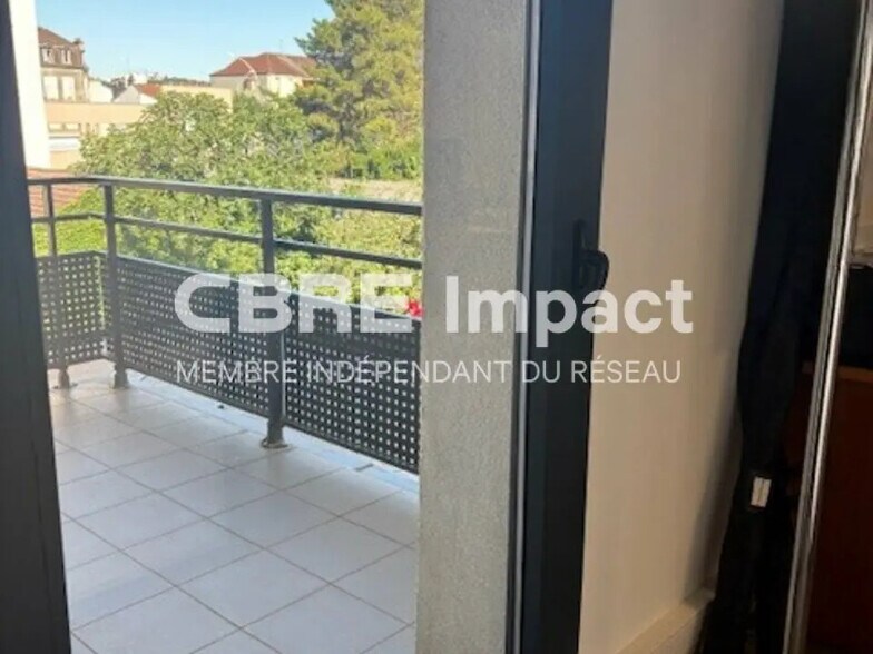 Bureau dans Dijon à louer - Photo du bâtiment - Image 3 de 5