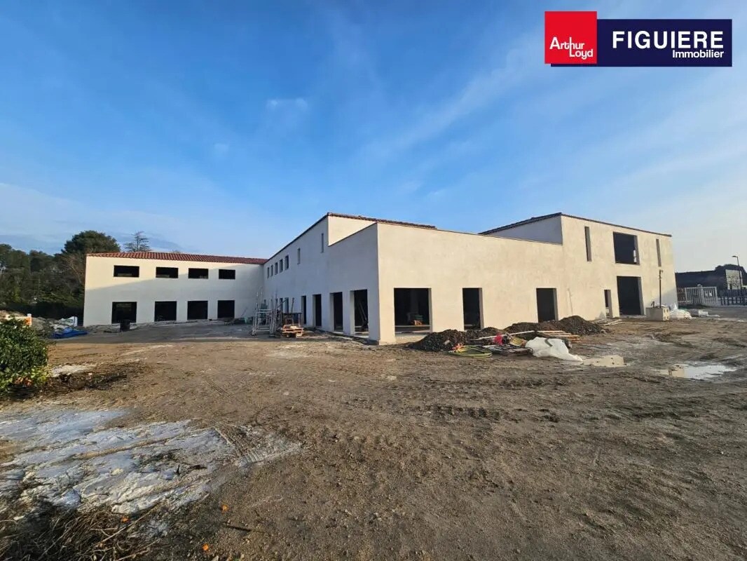 Bureau dans Pélissanne à louer Photo du bâtiment- Image 1 de 10