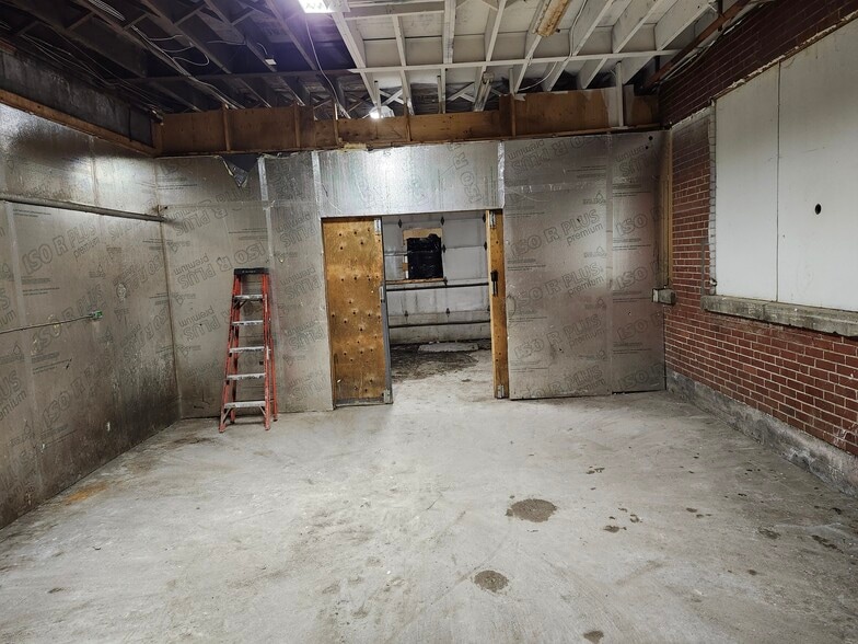 11875 Av Éthier, Montréal, QC à vendre - Photo du bâtiment - Image 3 de 20