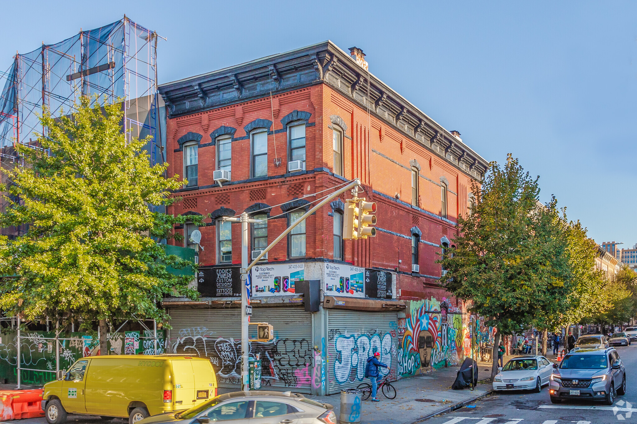 383 Knickerbocker Ave, Brooklyn, NY for sale Primary Photo- Image 1 of 1