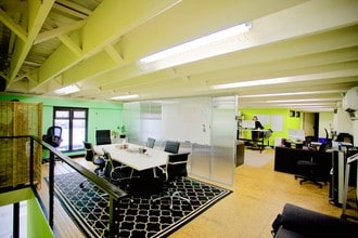 517 Main St, Oregon City, OR for lease Interior Photo- Image 2 of 7