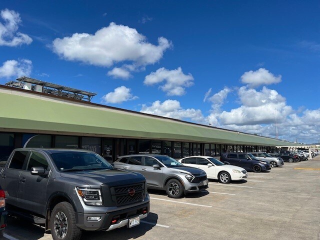 1130 Nimitz Hwy, Honolulu, HI à louer - Photo du bâtiment - Image 2 de 4