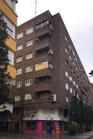 Plus de détails pour Calle de Trinidad, 4, Talavera de la Reina - Commerce de détail à louer