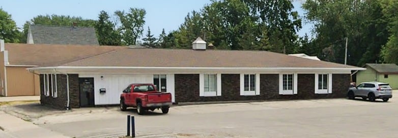 200 E Wisconsin St, Seymour Township, WI à vendre - Photo du bâtiment - Image 1 de 17
