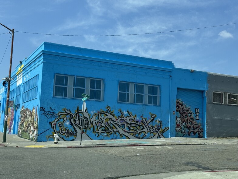1750 E 12th St, Oakland, CA for sale - Building Photo - Image 3 of 8