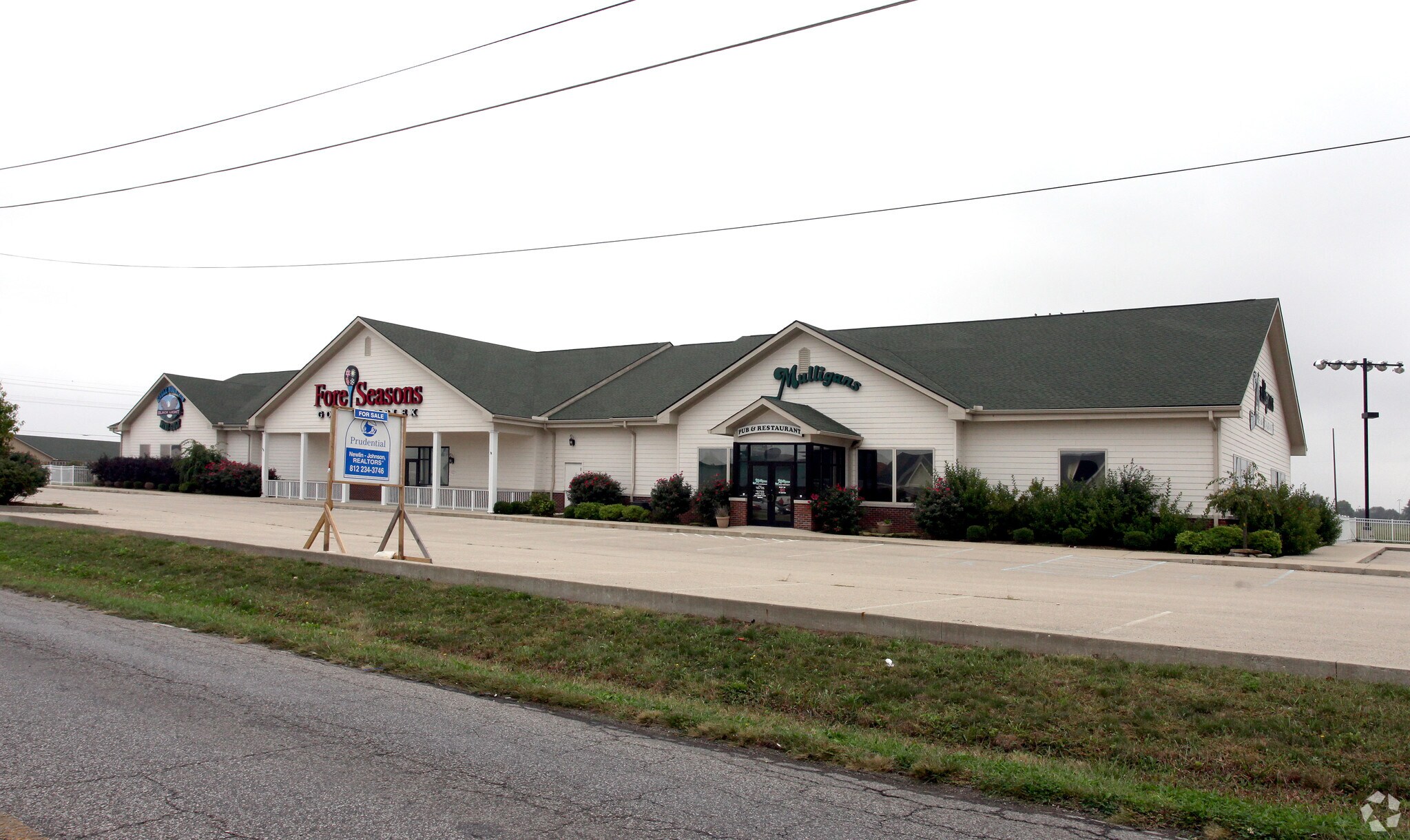 500 W Honey Creek Dr, Terre Haute, IN for lease Primary Photo- Image 1 of 4