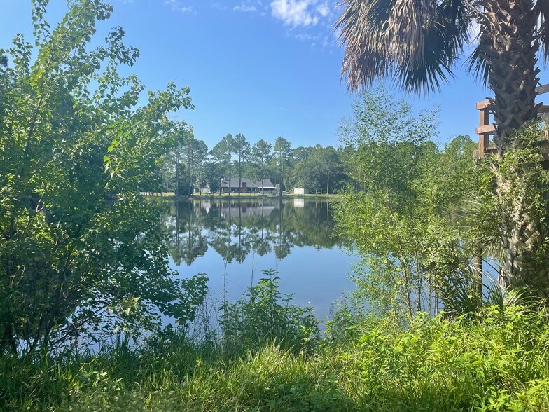 9722 W Us-98, Pensacola, FL à vendre - Photo du bâtiment - Image 2 de 72
