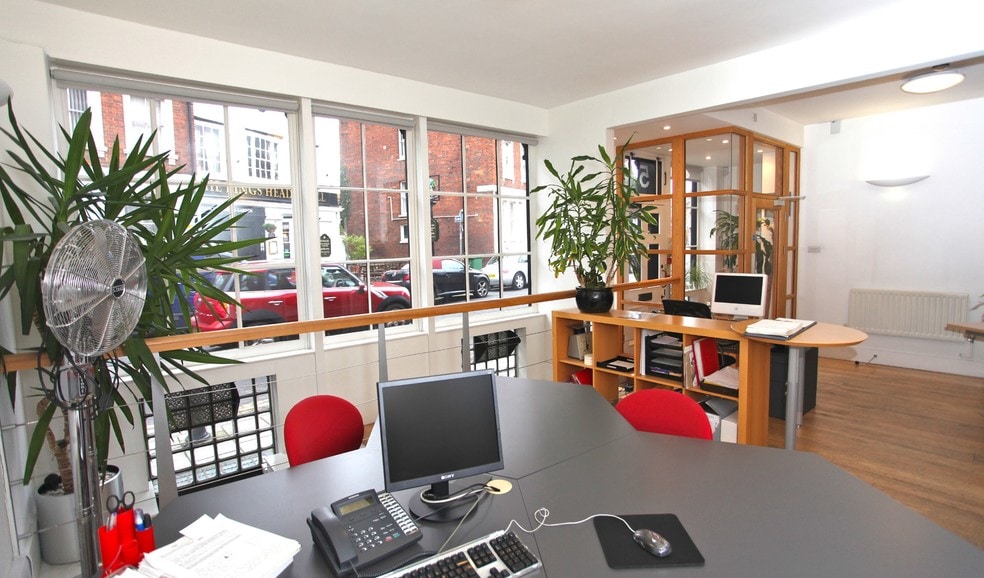 5 East St. Helen St, Abingdon for sale - Interior Photo - Image 3 of 20