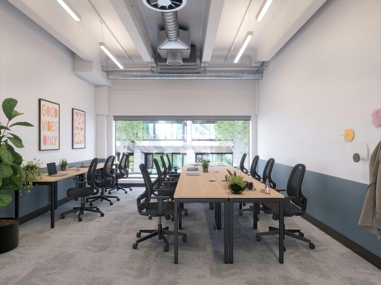 33 Kings Rd, Reading for lease - Interior Photo - Image 2 of 17