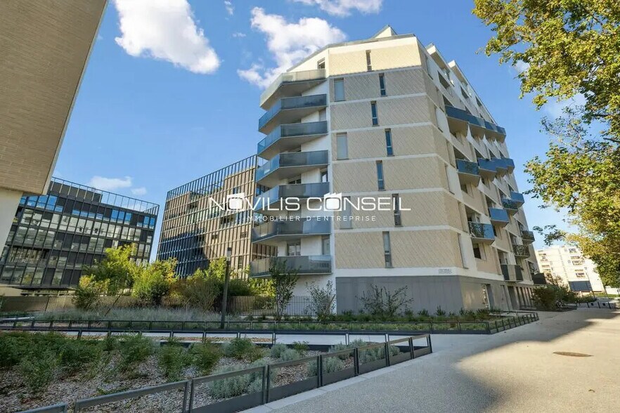 Bureau dans Toulouse à louer - Photo du bâtiment - Image 3 de 4