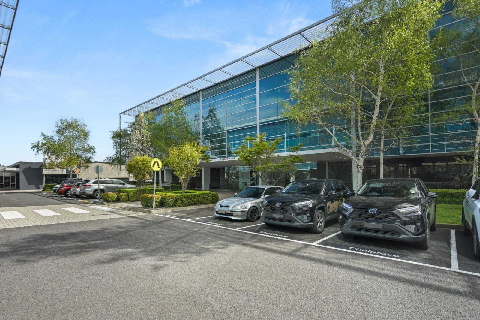 3 Joseph Ave, Moorabbin Airport for lease Primary Photo- Image 1 of 3