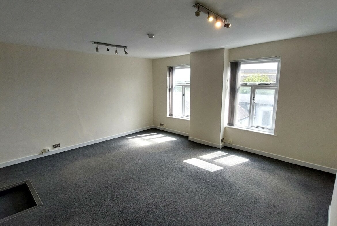 6-8 Dyer St, Cirencester for lease Interior Photo- Image 1 of 3
