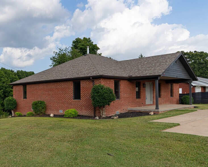 8984 S Park Rd, Rogers, AR à louer - Photo du bâtiment - Image 3 de 28