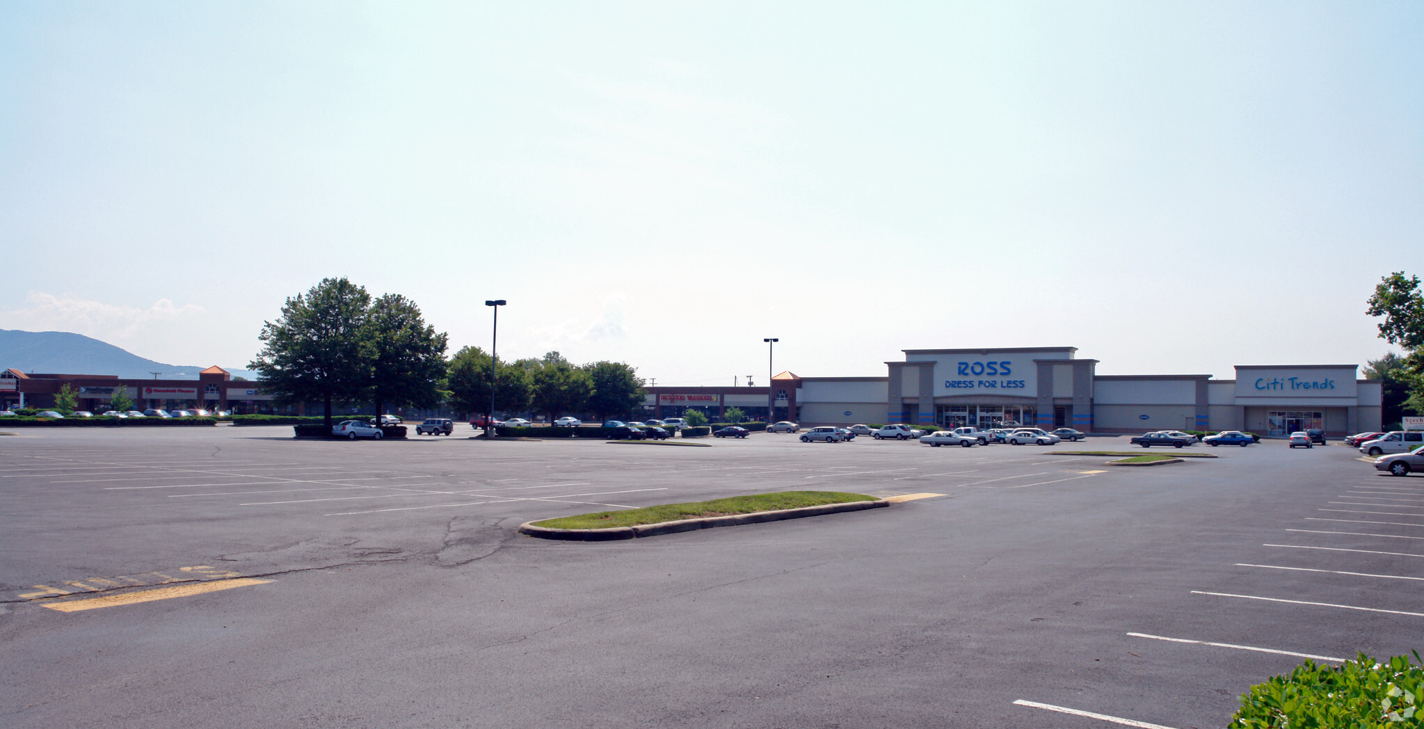 1372-1420 Towne Square Blvd, Roanoke, VA à vendre Photo principale- Image 1 de 1