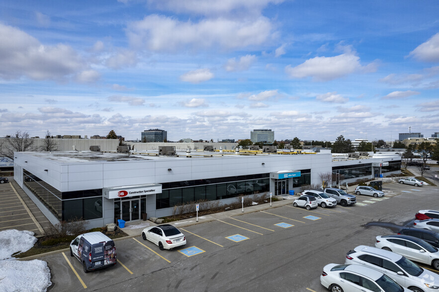 2240 Argentia Rd, Mississauga, ON for lease - Building Photo - Image 3 of 6