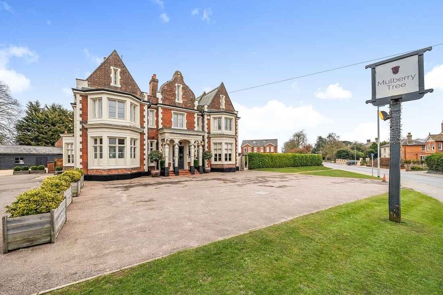 Station Rd, Attleborough for sale - Primary Photo - Image 1 of 8