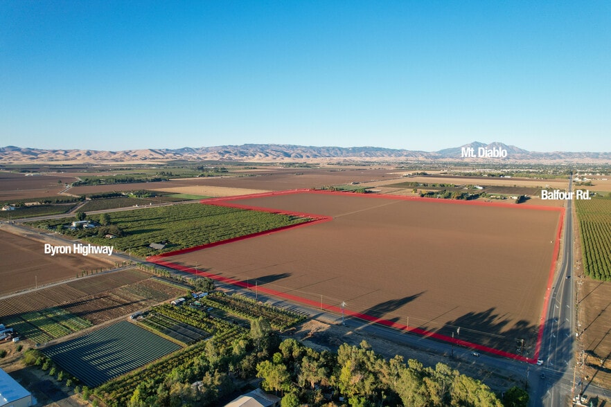 7170 Balfour Road, Brentwood, CA for sale - Primary Photo - Image 1 of 6