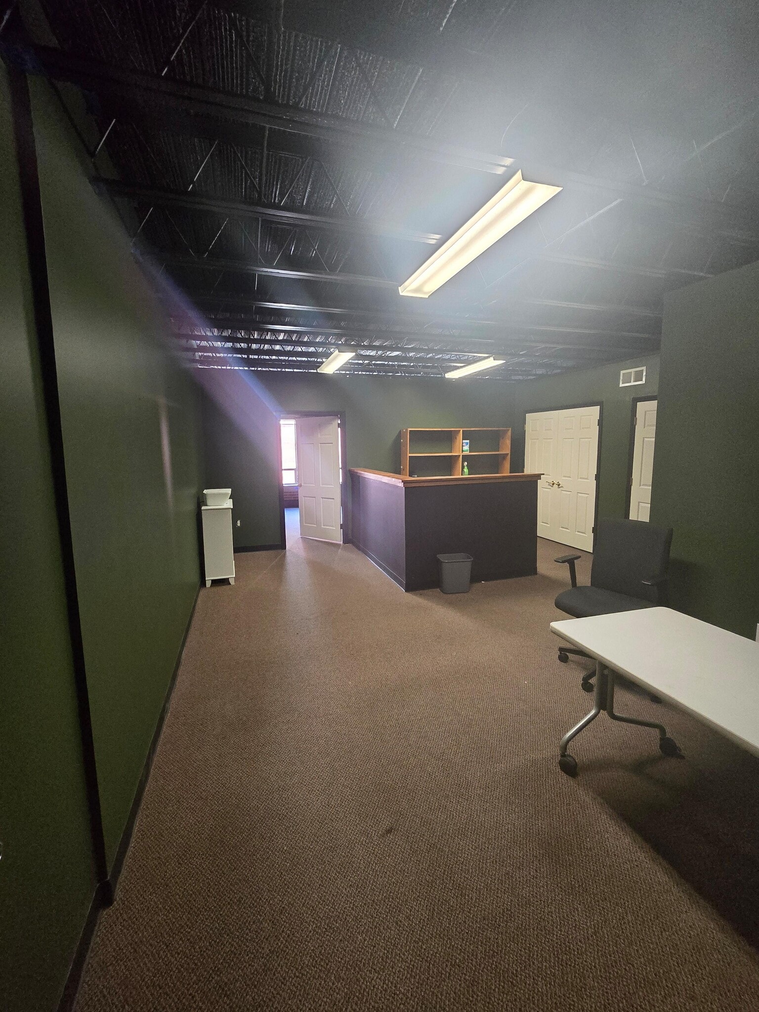 408 S Spring St, Burlington, NC for lease Interior Photo- Image 1 of 7