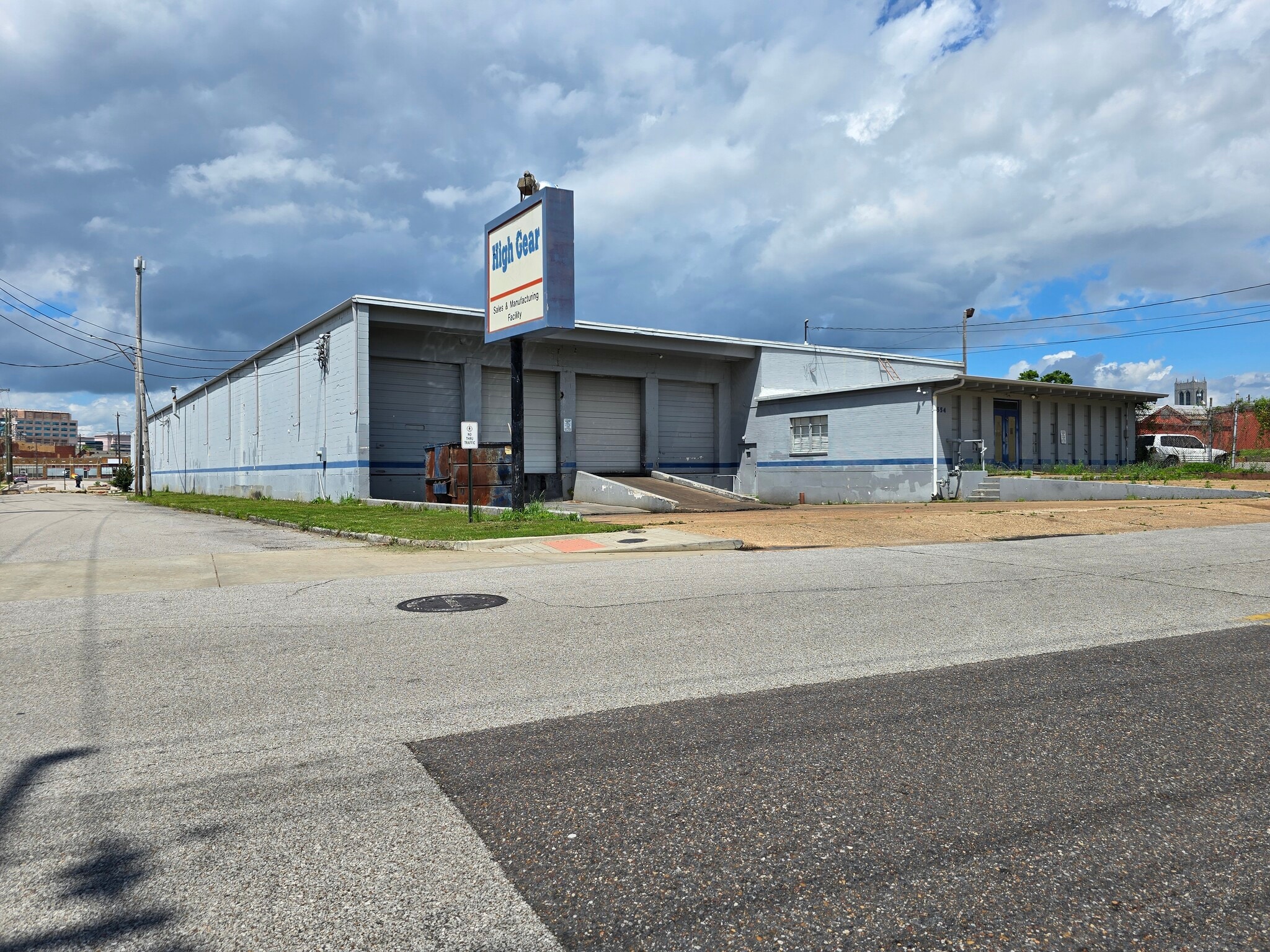 554 Adams Ave, Memphis, TN for lease Building Photo- Image 1 of 11