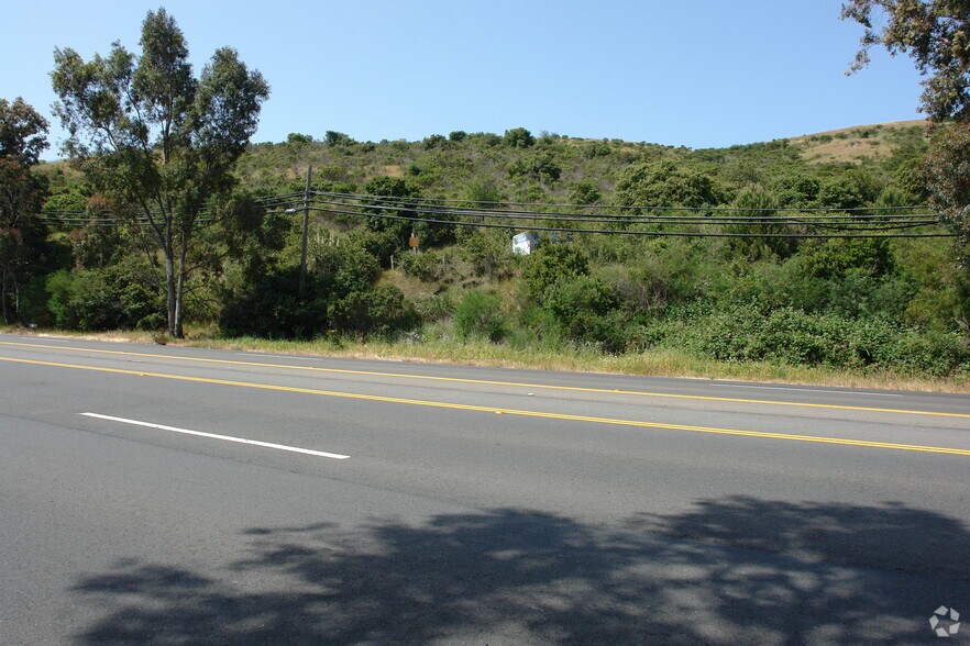 3100 Bayshore Blvd, Brisbane, CA à vendre - Photo du bâtiment - Image 2 de 2