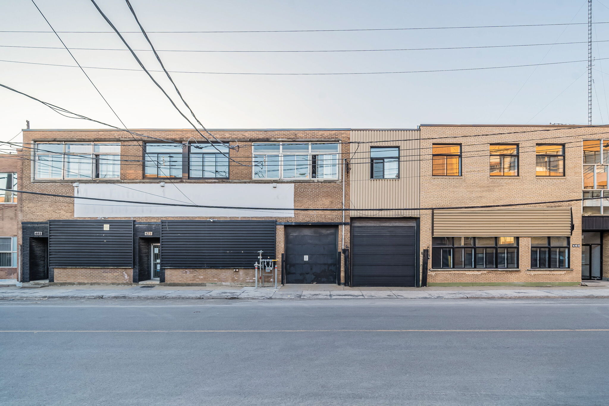 465-485 Rue De Port-Royal O, Montréal, QC for lease Primary Photo- Image 1 of 15
