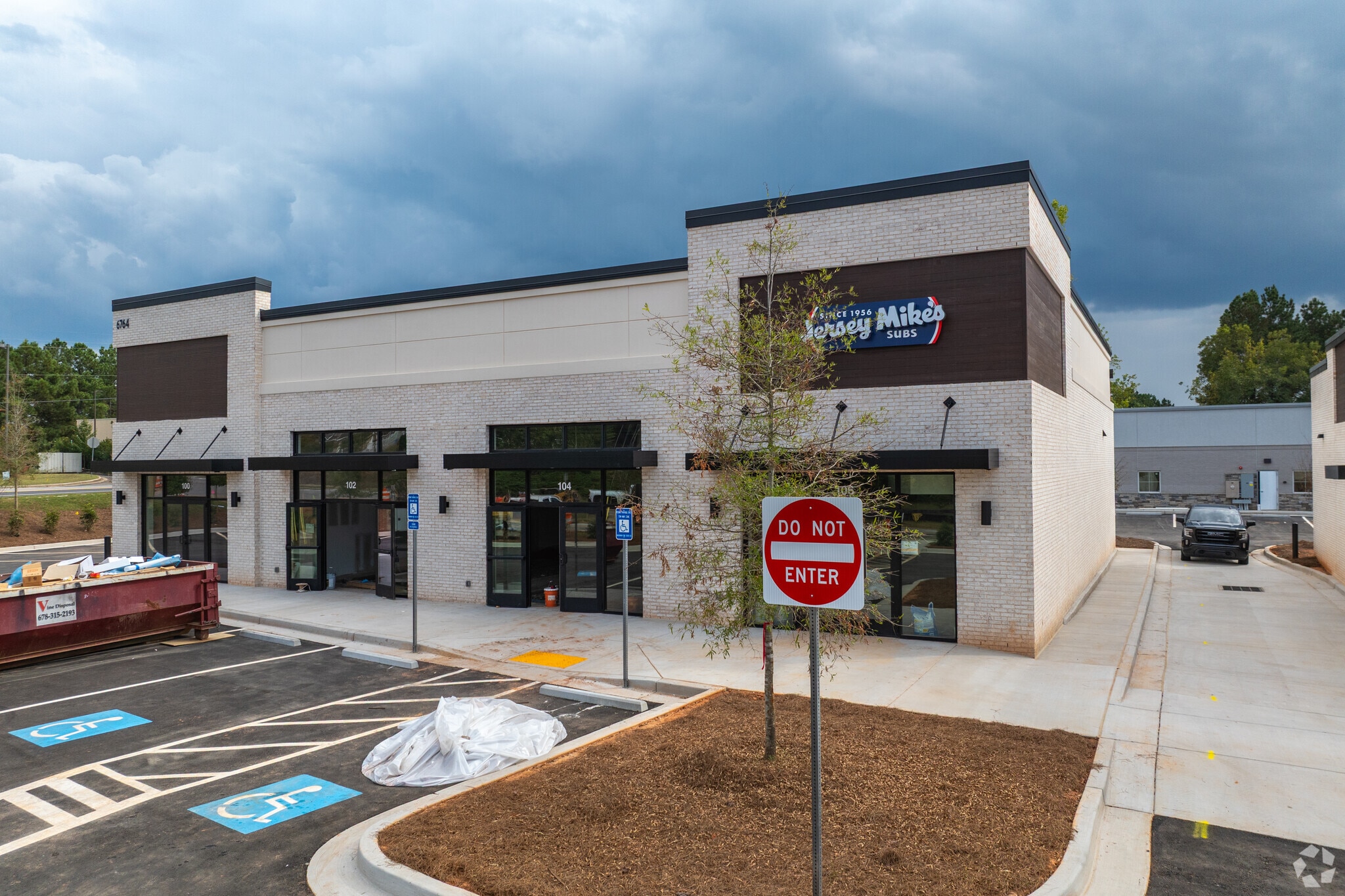 6760 Hickory Rd, Woodstock, GA à vendre Photo principale- Image 1 de 13