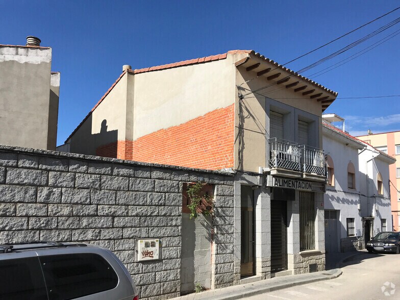 Calle Cruz de San Francisco, 53, Colmenar Viejo, Madrid à louer - Photo du bâtiment - Image 2 de 3