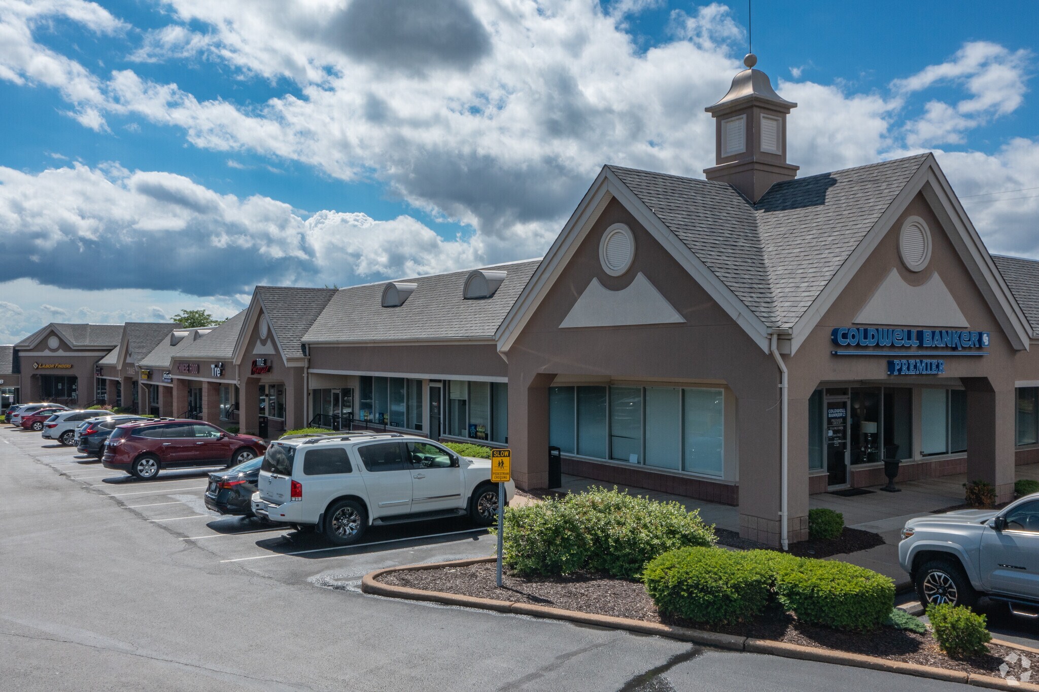 4004-4050 Butler Hill Rd, Saint Louis, MO for lease Primary Photo- Image 1 of 8