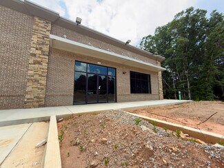 Plus de détails pour 6477 McEver Rd, Flowery Branch, GA - Commerce de détail à louer