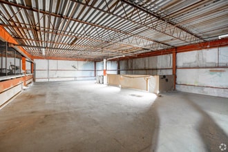 3835 Gulfway Dr, Port Arthur, TX for lease Interior Photo- Image 1 of 2