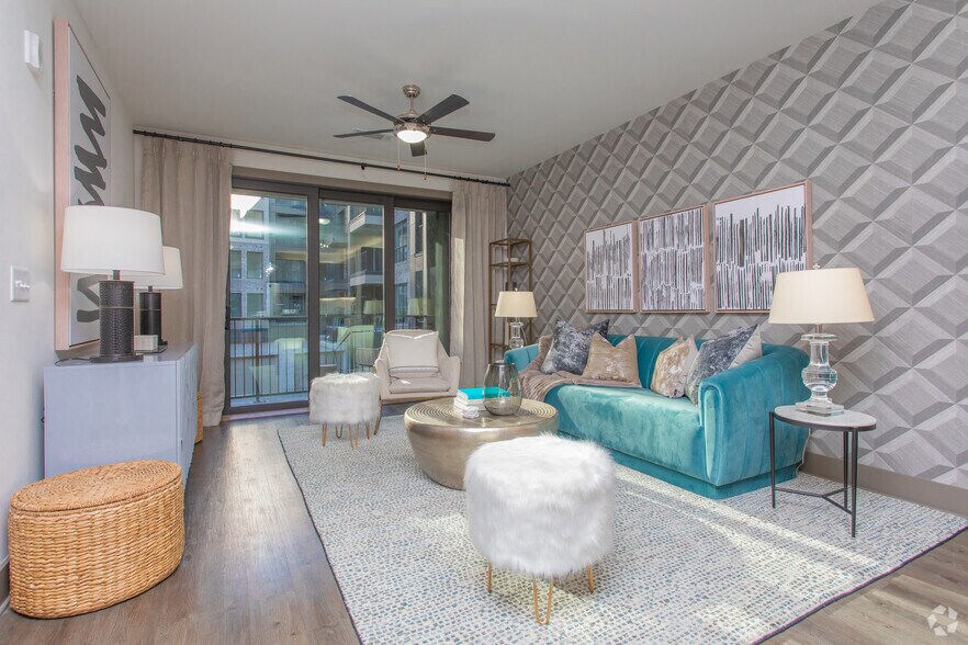 5255 Peachtree Blvd, Chamblee, GA à louer - Photo intérieure - Image 3 de 32