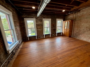 121 Park Ave, Rochester, NY for lease Interior Photo- Image 2 of 3