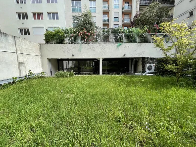 Commerce de détail dans Paris à vendre - Photo du bâtiment - Image 2 de 5